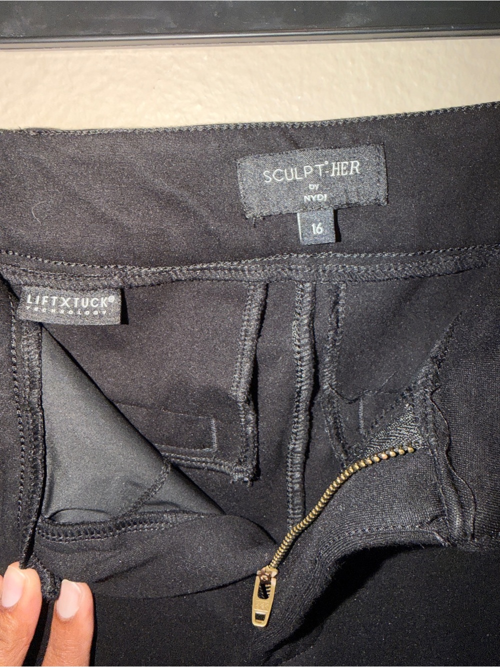 Sculpther by NYDJ Black Lift Tuck Pants